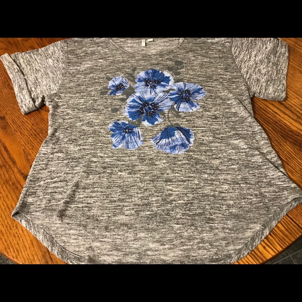 CATO Lightweight Knit Shirt, Ladies Large, EUC